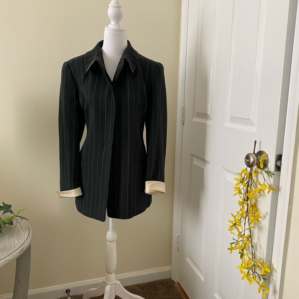 Vintage pant suit green and beige pin strip gently worn excellent condition